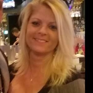 Meet your Posher, Connie